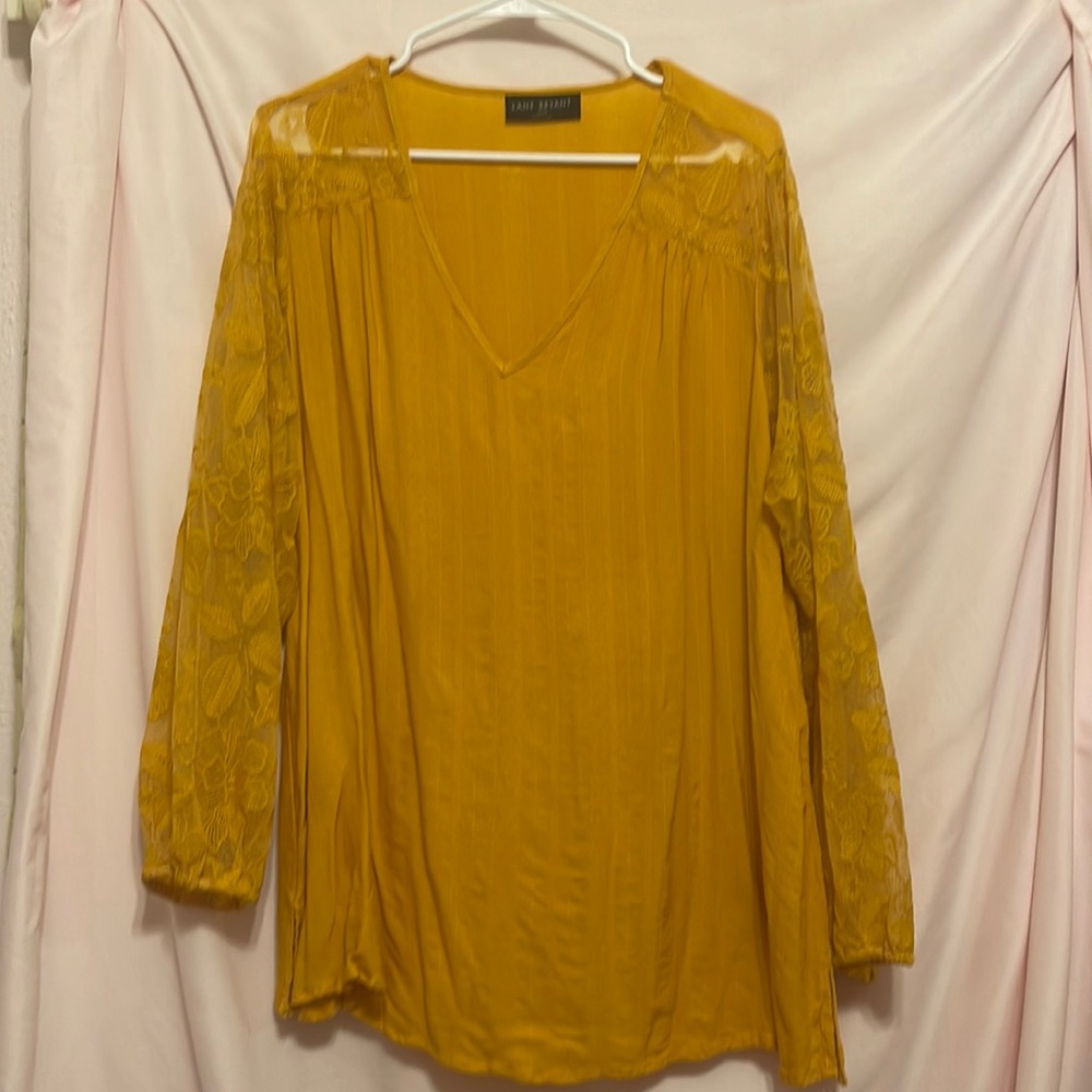 NWOT Lane Bryant Blouse with Lace Sleeves. Mustard Yellow. 18/20